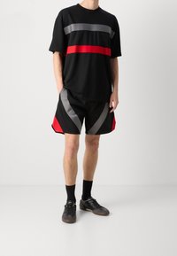 HUGO Verryttelyhousut - black