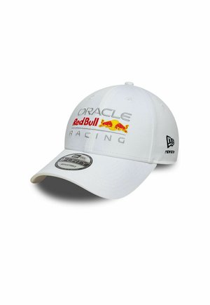 Weiße verstellbare Baseballkappe mit Oracle Red Bull Racing-Logo und New Era-Logo auf der Seite und vorne.