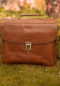 Gusti Leder THEO H. - Attachetasker - braun