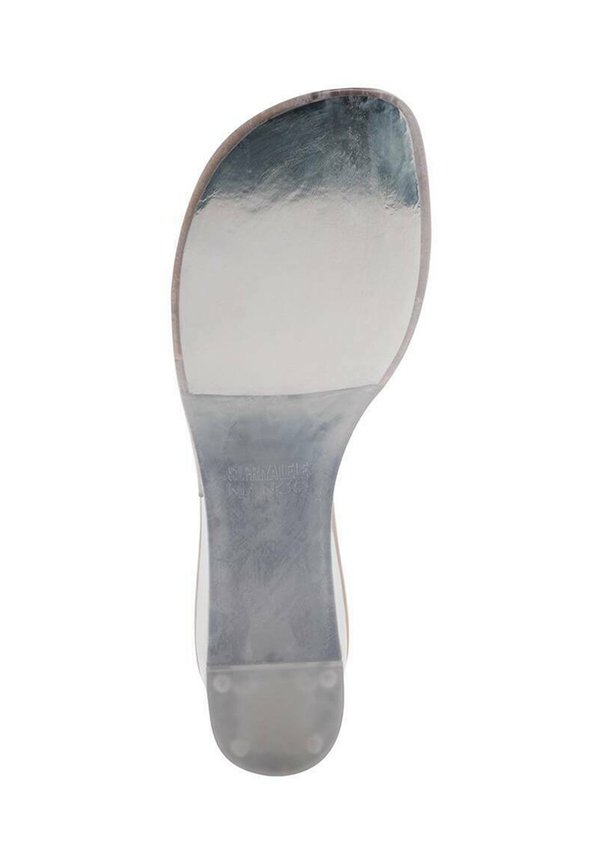 TRANSPARENT - T-bar sandals - nude2