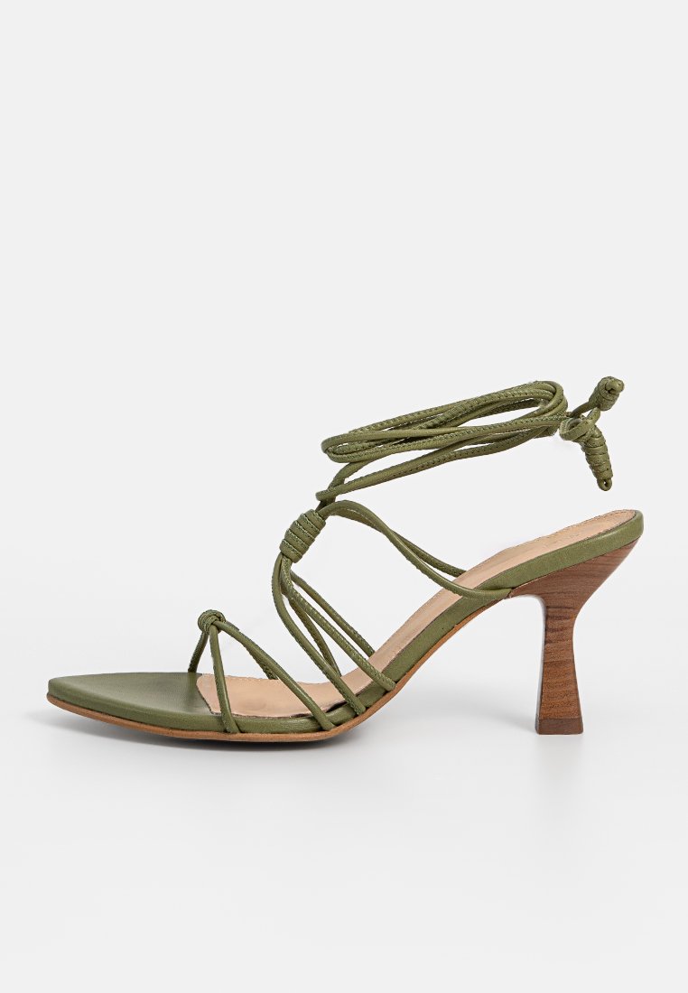 ALOHAS Sandalen met hoge hak olijfgroen ALOHAS Sandalen met hoge hak olijfgroen