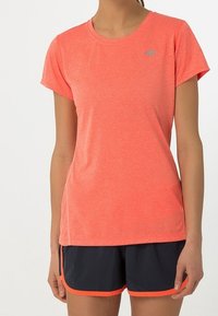 New Balance T-shirt - bas - coral