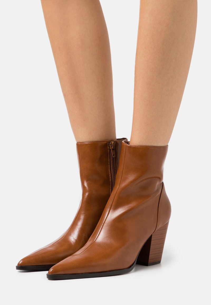 NA-KD Bottines - brown
