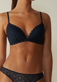 Intimissimi TIZIANA TRIANGLE - Trekants-bh'er - blu intenso