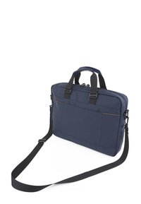 Bolsa para laptop de color azul marino hecha de tela duradera, con dos asas, una correa ajustable y un bolsillo frontal con costuras en contraste.