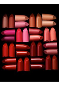 Maybelline New York COLOR SENSATIONAL THE CREAMS - Läppstift - berry go