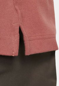 Nike Sportswear SOLO - Bluză polo - multicolor brick red