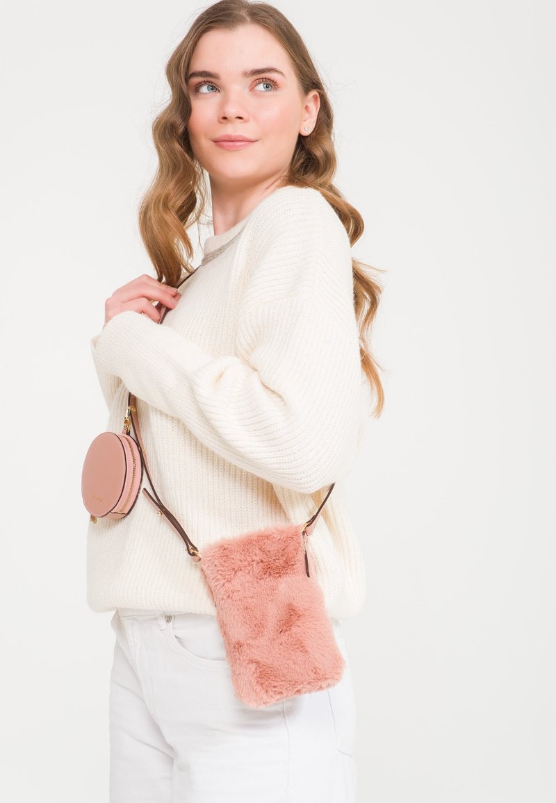 Mianqa Cross body bag - pink