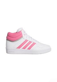 Sneaker alta bianca Adidas con strisce rosa, colletto imbottito rosa, lacci bianchi e logo Adidas in rilievo sulla suola.