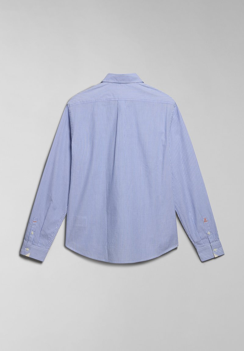 Niebieska i biała w pasy koszula z długim rękawem, z zapięciem na guziki przy mankietach oraz detalami na plecach. Wykonana z bawełnianej tkaniny, z kołnierzykiem i prostym krojem.