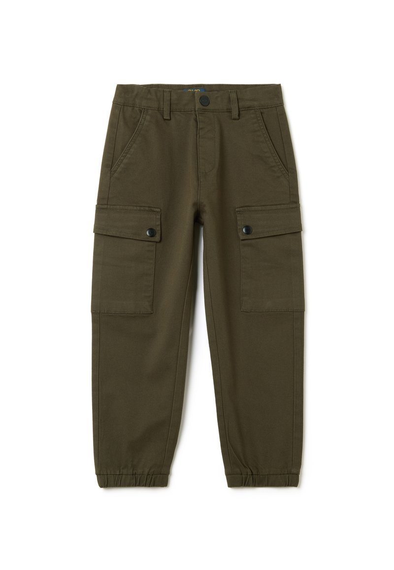 Olivgrüne Cargo-Hosen mit elastischen Bündchen, Fronttaschen und zwei Seitentaschen, die mit schwarzen Knöpfen gesichert sind. Aus strapazierfähigem Stoff gefertigt.