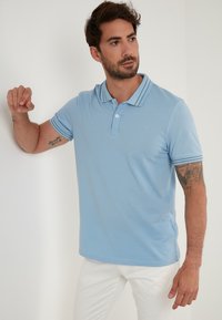Buratti SLIM FIT - Polokošeľa - baby blue