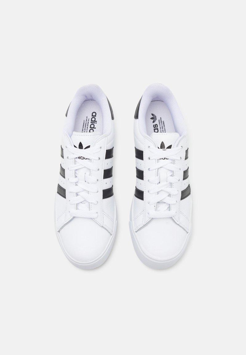 adidas gazelle silver green womens adidas Originals Campus 00s Shoes