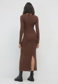 Calliope LUNGO - Vestito lungo - marrone