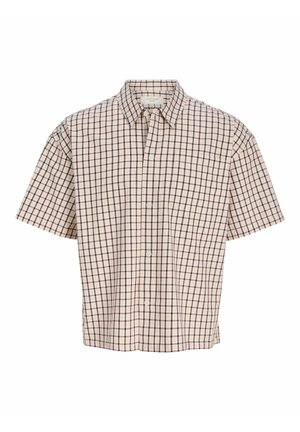 Beige kortærmet skjorte med brun og sort ternet mønster og en brystlomme på venstre side.
