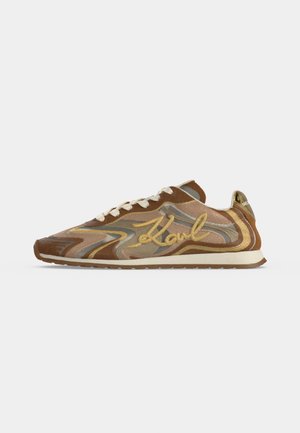 KARL LAGERFELD, VENUS LACE - Маратонки - tan/gold-coloured