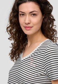 s.Oliver - T-shirt z nadrukiem