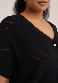 WE Fashion Kofta - black