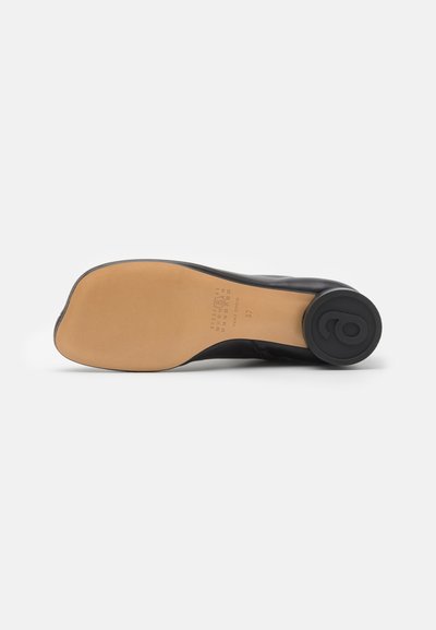 MM6 Maison Margiela BOOT - Stövletter - black