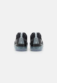 Nike Sportswear AIR VAPORMAX 2023 FLYKNIT - Trainers - black/white/blue tint/lilac bloom