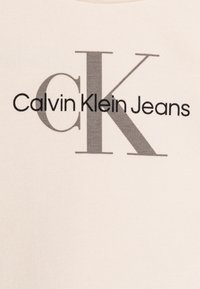Calvin Klein Jeans MONOGRAM STARTER GIFTPACK UNISEX SET - Hlače - whitecap gray