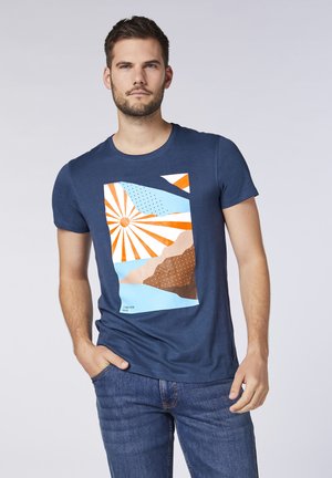 NORMALE PASSFORM - Print T-shirt - titan