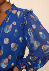 Love & Roses RUFFLE TIE NECK LONG SLEEVE - REGULAR FIT - Camicia - blue
