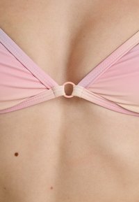 Good American CAPRI - Πάνω μέρος μπικίνι - sunset