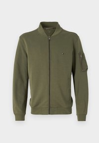 Unselected, battle green