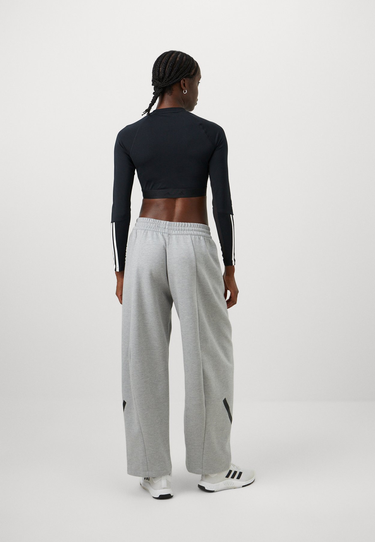 Z.N.E. OPEN HEM
