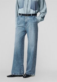 KAI - Kavbojke na zvonec - medium blue