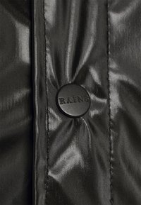 Rains Sadetakki - black