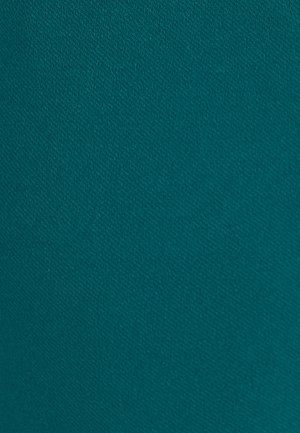 Teal stof met een gladde, matte textuur en een fijne, gelijkmatige weving, geschikt voor kleding of meubeltoepassingen.
