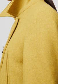 Selected Femme Klasický kabát - olive