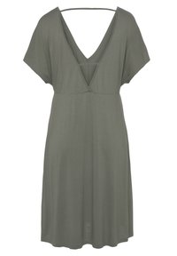 Olivgrünes, knielanges Kleid mit V-Ausschnitt und kurzen Ärmeln. Weicher, strukturierten Stoff mit einem überkreuzten Trägerdetail auf der Rückseite.