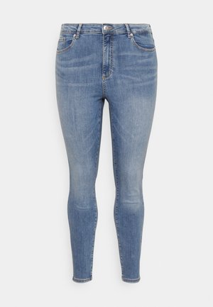 VMSOPHIA CURVE - Jeans Skinny Fit - light blue denim