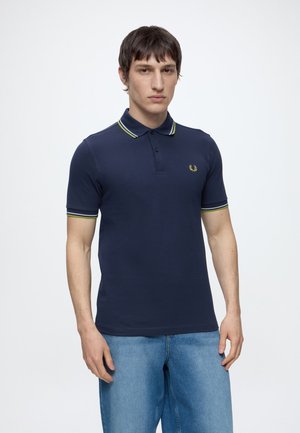 Fred Perry, THE TWIN TIPPED FRED PERRY SHIRT - Polokošeľa - french navy/dusky blue/citron