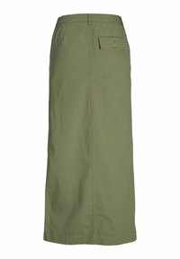 Falda de algodón verde oliva con silueta recta, diseño de longitud media, detalle de bolsillo trasero y sutiles acentos de costura.