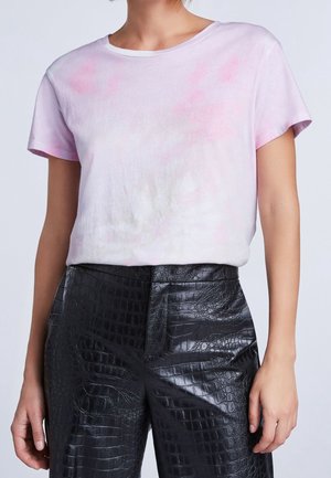 T-shirt med print - purple