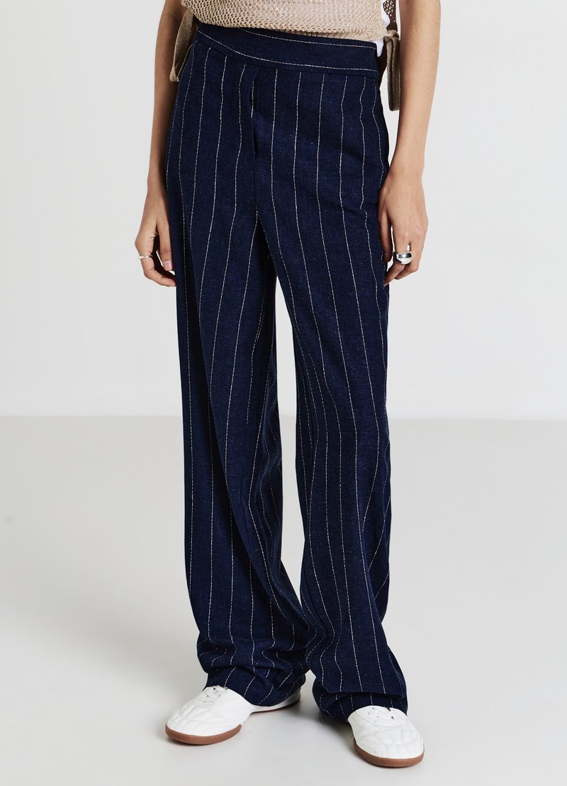 Calliope STRAIGHT  - Pantalon classique - var blu