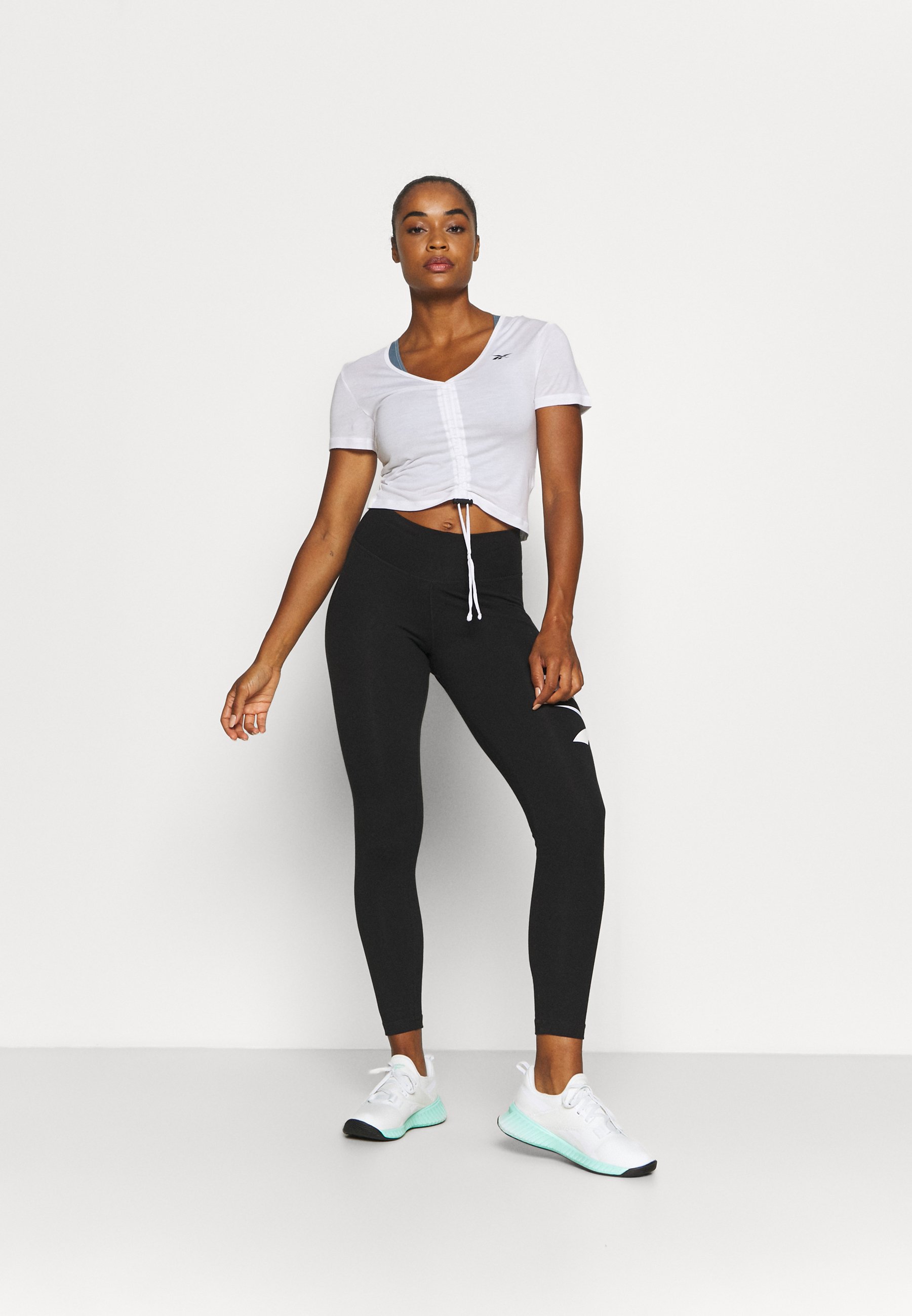 Femme CINCHED - T-shirt imprimé Femme CINCHED - T-shirt imprimé