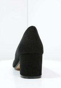 Dorothy Perkins Pumps - black