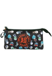 Trousse à crayons zippée noire avec des personnages de dessin animé colorés et un logo rouge "Dragon Ball Super" au centre. Accent de fermeture éclair verte.
