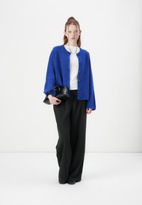 Selected Femme SLFLULU  NEW CARDIGAN  - Cardigan - dazzling blue