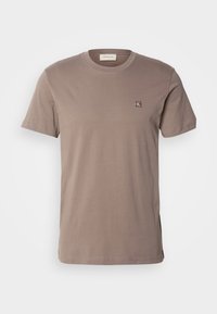 EMBRO BADGE - Paprasti marškinėliai - brown