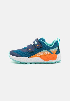 Trainers - petrolio