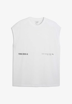 Biała bezrękawnikowa koszulka z okrągłym dekoltem wykonana z miękkiego materiału. Z przodu czarny nadruk z napisem "PUMA CREW 48" i "PUMA TRAINING CREW EST. 1948."