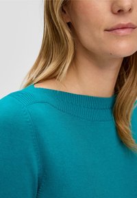 s.Oliver Strickpullover - türkis