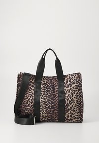 Leopardmönstrad tote-väska med svarta handtag och axelrem. Hållbart tyg, rektangulär form, framträdande djurmönster och kontrasterande detaljer.
