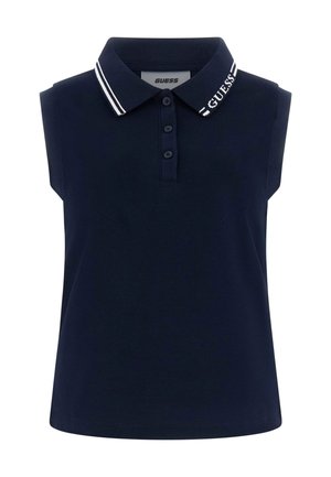 Polo senza maniche blu navy con tre bottoni e colletto con strisce bianche e scritta "GUESS" su un lato.